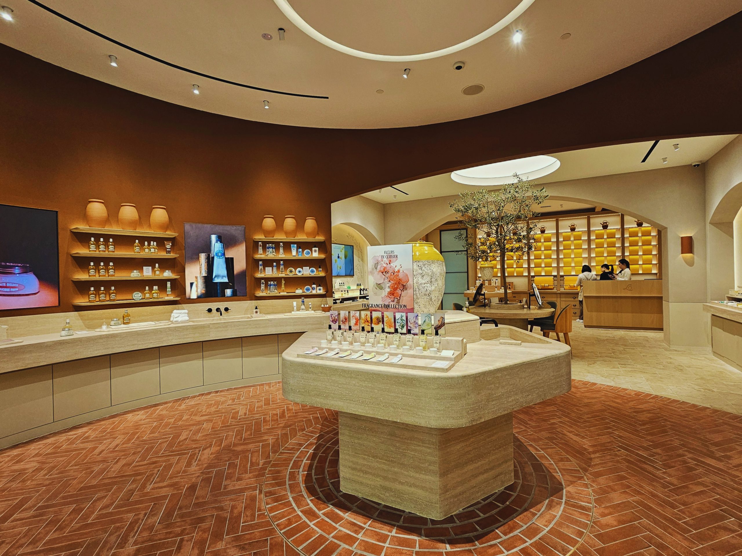 Brand-faithful retail design by James King Group